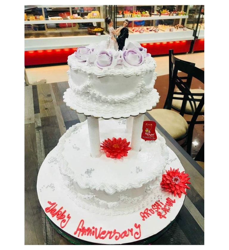 Story  Anniversary Cake
